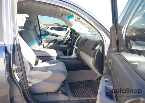 2008 Toyota Tundra Sr5 5.7L V8 z USA, uszkodzony, nr VIN 5TFBV54148X053863